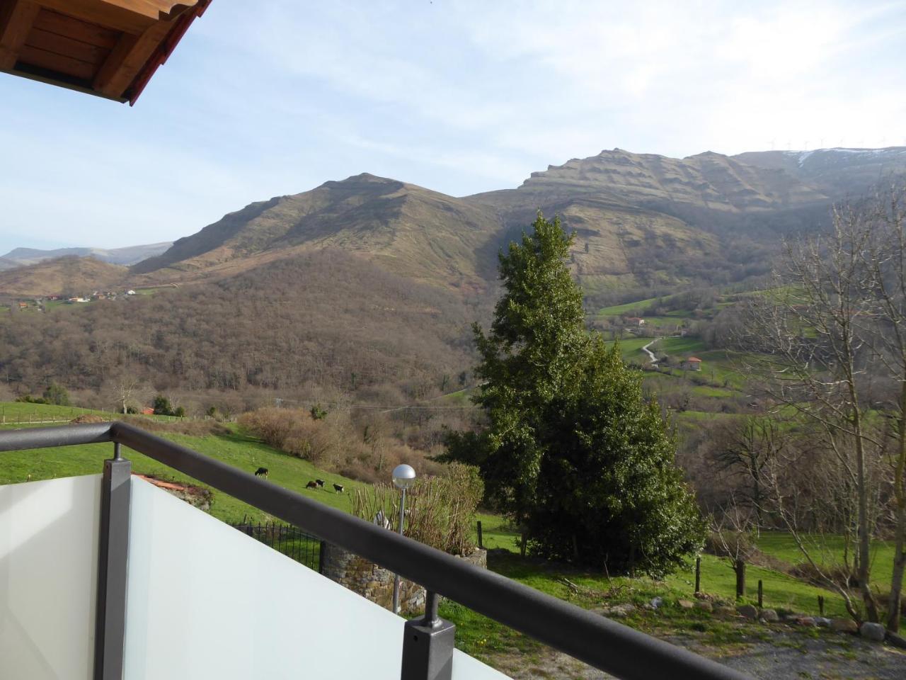Maison d'hôtes Balcon De La Len à Quintana de Soba Extérieur photo